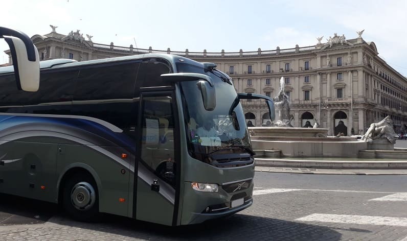 Sicily: Bus rental in Palermo in Palermo and Italy